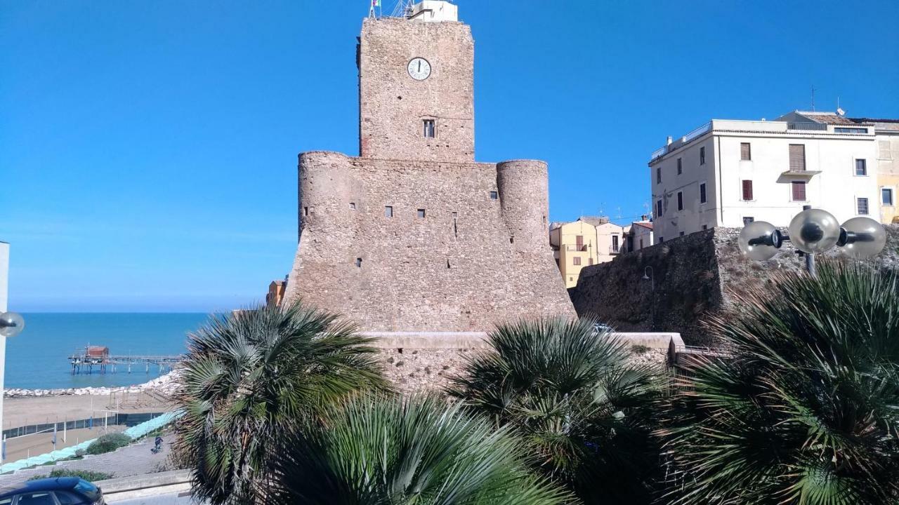 Вилла Casa Chiara Imbarco Isole Tremiti Термоли Экстерьер фото
